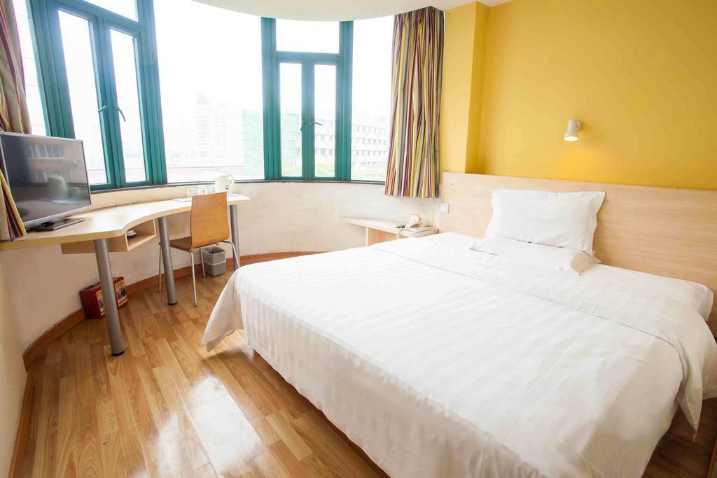 7Days Inn Luoyang Nanchang Road Wangfujing חדר תמונה