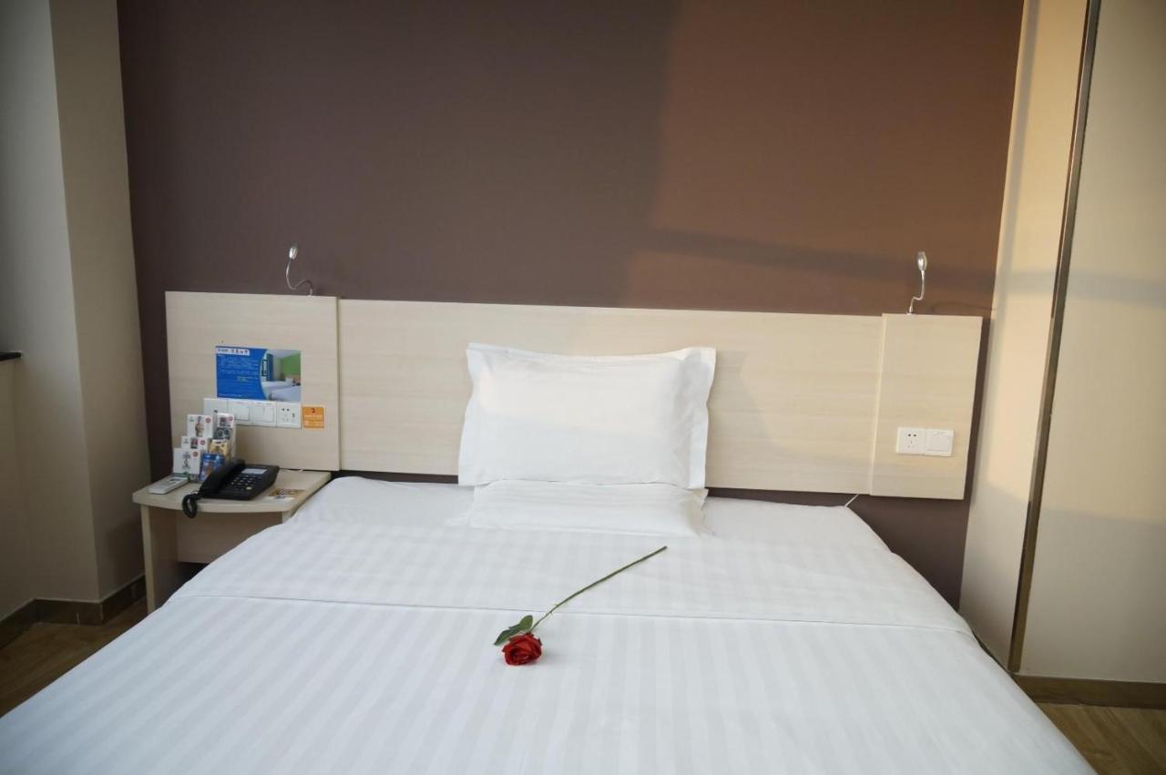 7Days Inn Luoyang Nanchang Road Wangfujing מראה חיצוני תמונה